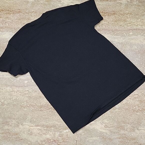 CELTICS TEE FROM FAN FAVORITE SPORTSWEAR SIZE MEDIUM - Picture 4 of 4